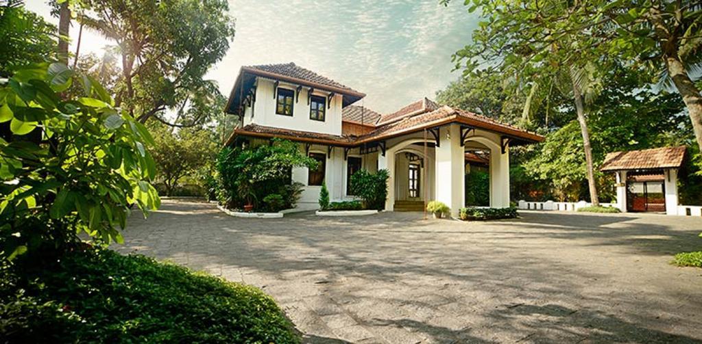 Heritage Methanam Kochi Exterior photo